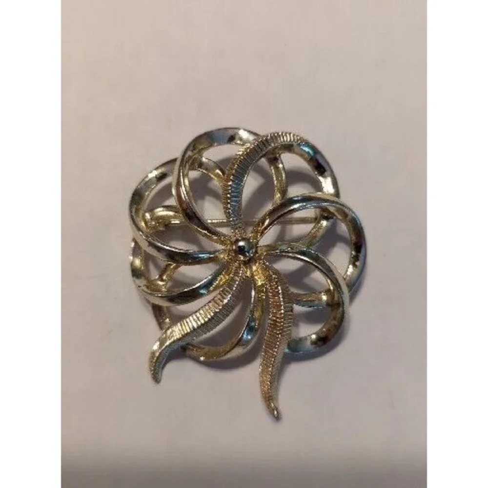 Star Brand Silver Tone Metal Brooch Curved Scroll Loops Circles Vintage